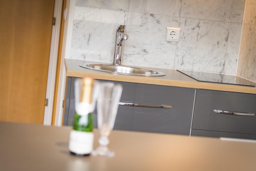 Maisonette Apartment Am Bahnhof - Adults Only Инсбрук Экстерьер фото