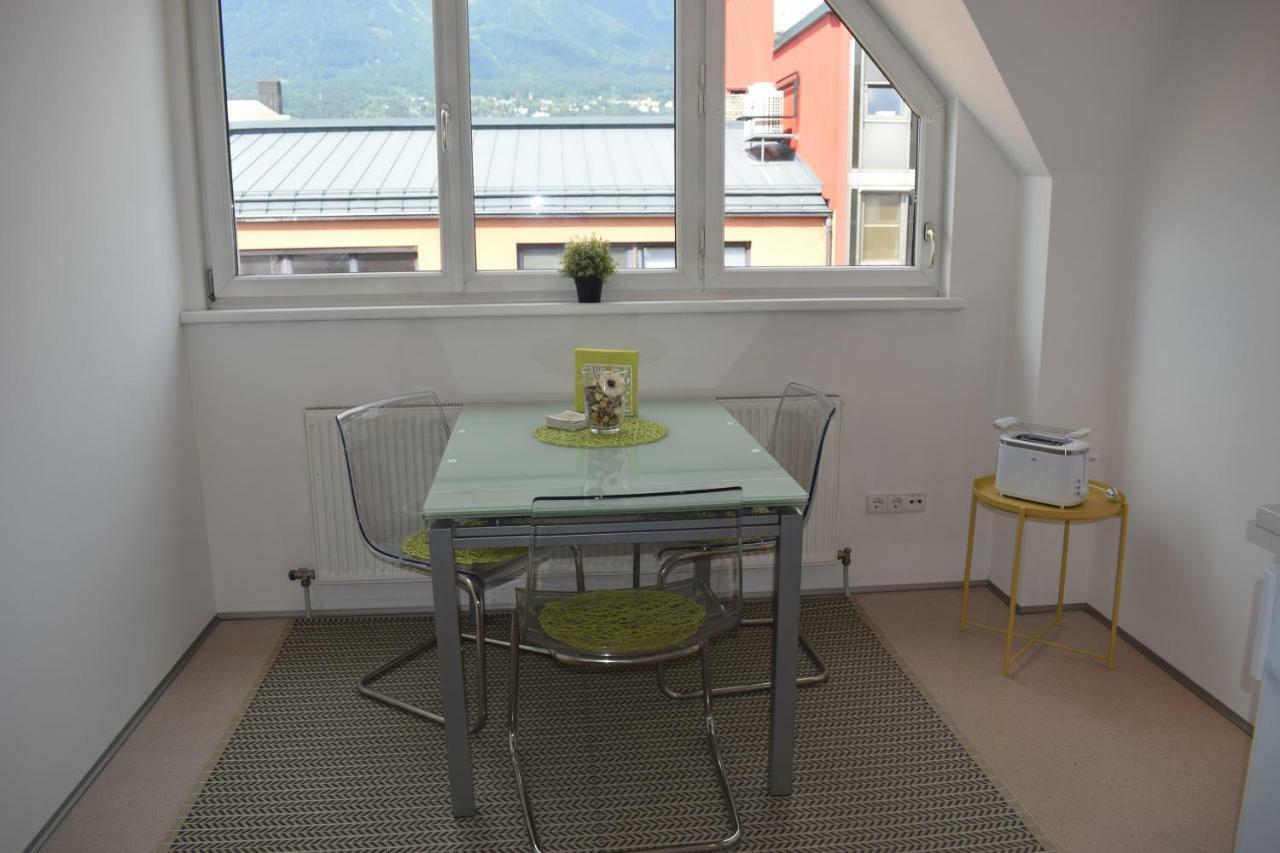 Maisonette Apartment Am Bahnhof - Adults Only Инсбрук Экстерьер фото
